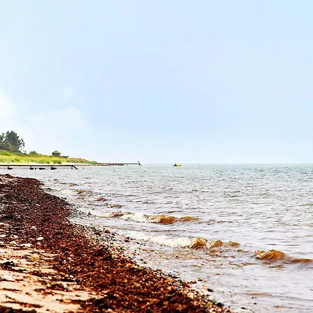 Seaside Bliss With Sauna - By Traum בית נופש
